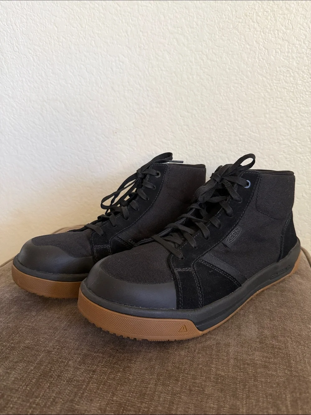 KEEN Men's Kenton Mid Work Shoes with Carbon Toe